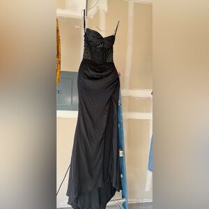 Elegant Black Evening Gown